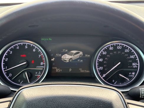 Used 2018 Toyota Camry XLE FWD image 23