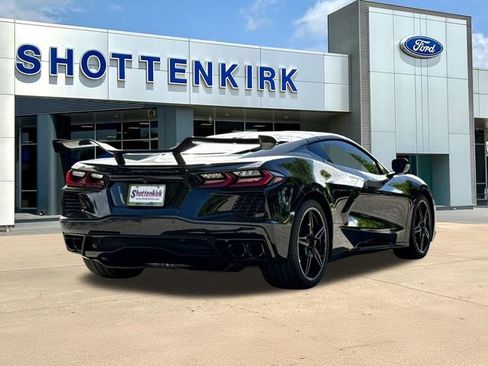 Used 2024 Chevrolet Corvette Stingray Coupe w/ 1LT image 8