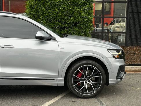 Used 2019 Audi Q8 Premium Plus w/ Premium Plus AWD/4WD image 23