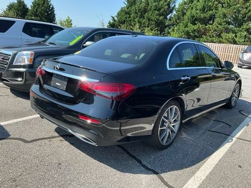 Used 2022 Mercedes-Benz E 350 Sedan image 6