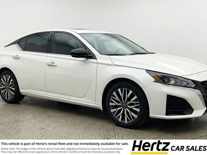 Used 2025 Nissan Altima 2.5 SV