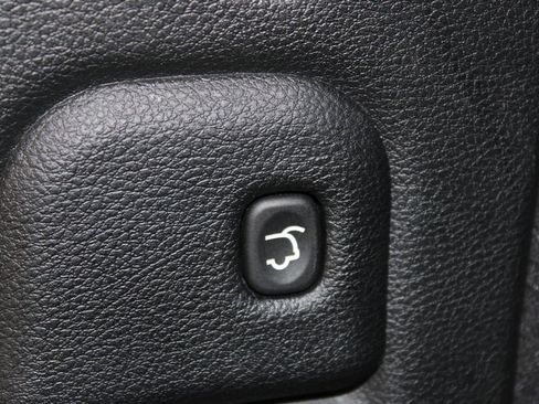 Used 2024 Dodge Durango GT image 21