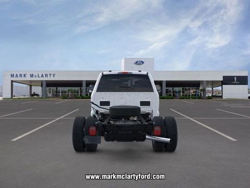 New 2026 Ford F350 XL w/ XL Chrome Package image 5