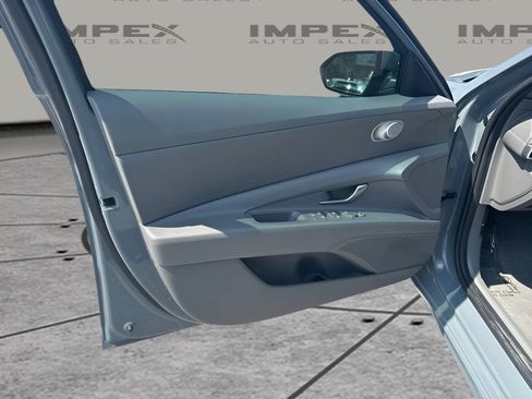 Used 2022 Hyundai Elantra SEL FWD image 20