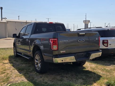 Used 2016 Ford F150 XLT w/ Equipment Group 302A Luxury AWD/4WD image 4