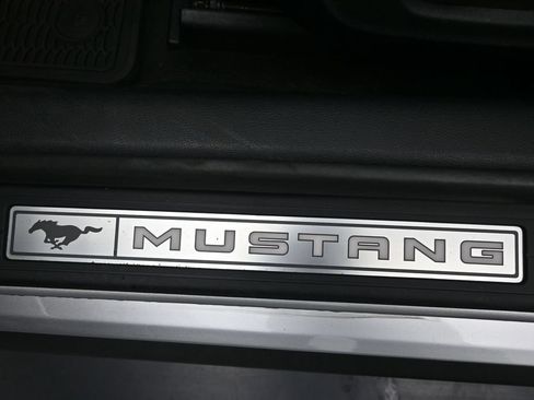 Used 2015 Ford Mustang GT Premium w/ Equipment Group 401A RWD image 19