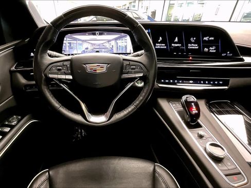 Used 2023 Cadillac Escalade Sport w/ Touring Package image 5