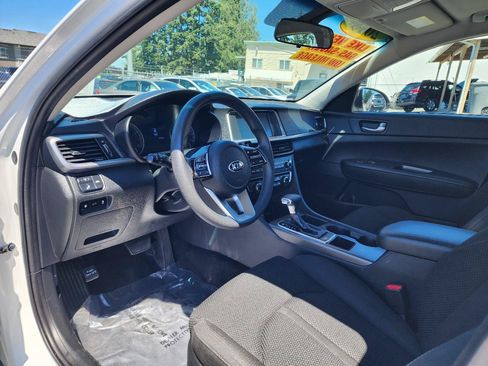 Used 2019 Kia Optima LX FWD image 13
