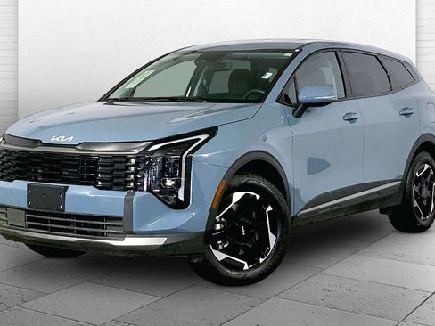 Certified 2026 Kia Sportage S AWD/4WD image 11