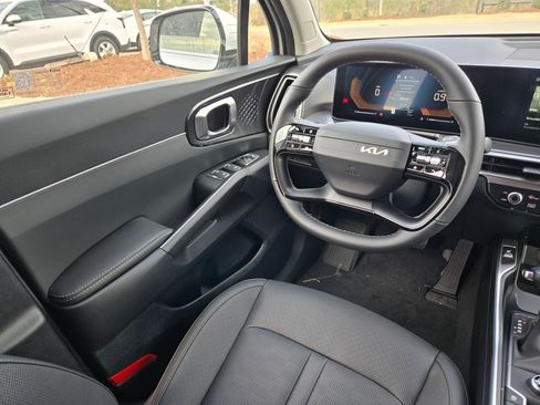 New 2026 Kia Sorento S w/ S Panoramic Sunroof Package image 9