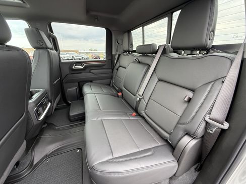 New 2026 GMC Sierra 2500 Denali w/ Denali Reserve Package image 14