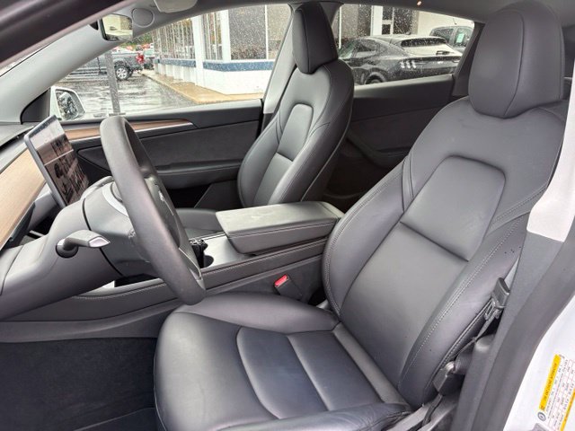 Used 2023 Tesla Model Y Long Range AWD/4WD image 16
