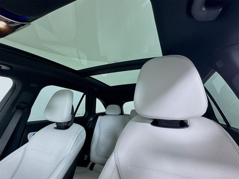 New 2026 Mercedes-Benz GLC 300 image 24