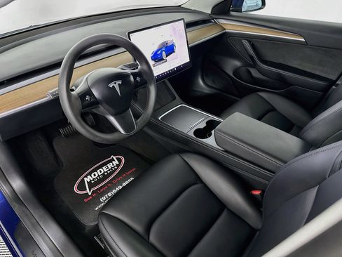 Used 2023 Tesla Model 3 Standard Range RWD image 8