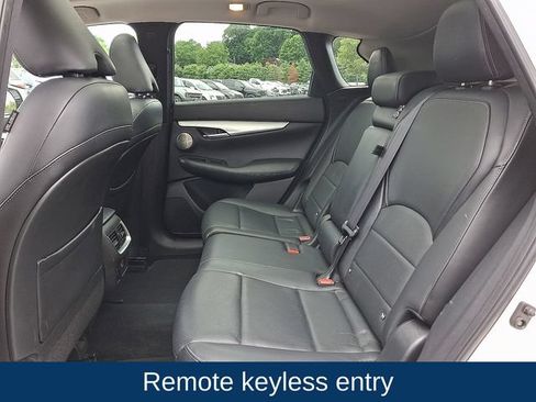 Used 2019 INFINITI QX50 Essential w/ Premium Heat Package AWD/4WD image 12