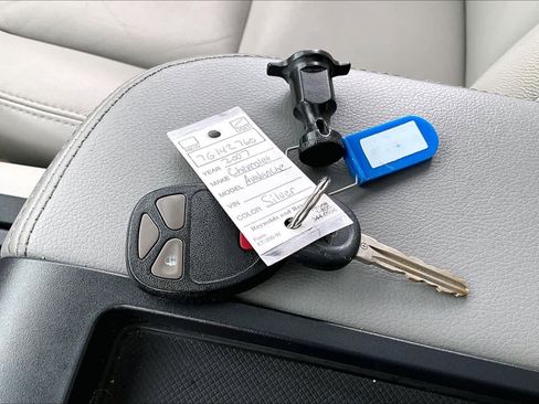 Used 2007 Chevrolet Avalanche LT w/ LT Preferred Equipment Group image 14