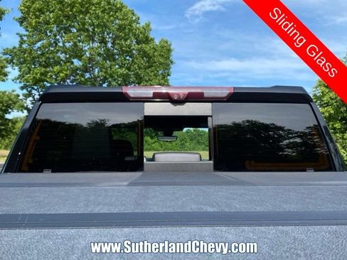 Used 2021 GMC Sierra 1500 AT4 w/ AT4 Value Package AWD/4WD image 18
