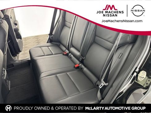 Used 2023 Nissan Rogue SL w/ SL Premium Package image 20