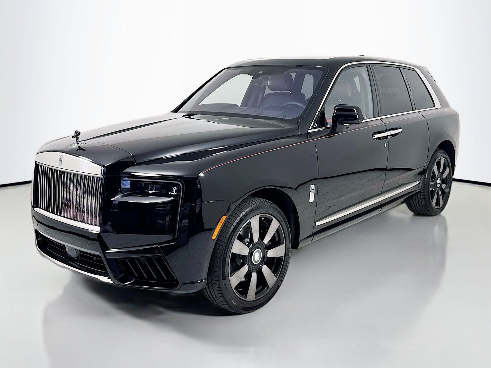Certified 2026 Rolls-Royce Cullinan w/ Cullinan Package AWD/4WD image 3