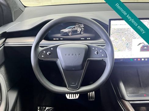 Used 2024 Tesla Model X AWD/4WD image 4