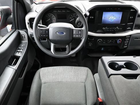 Used 2023 Ford F150 Lariat RWD image 3