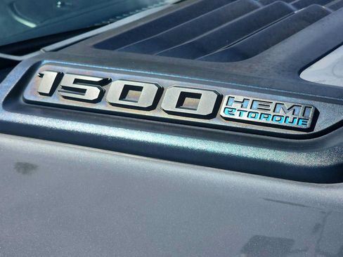 Used 2022 RAM 1500 Laramie RWD image 11