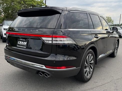 Used 2025 Lincoln Aviator 2WD image 7