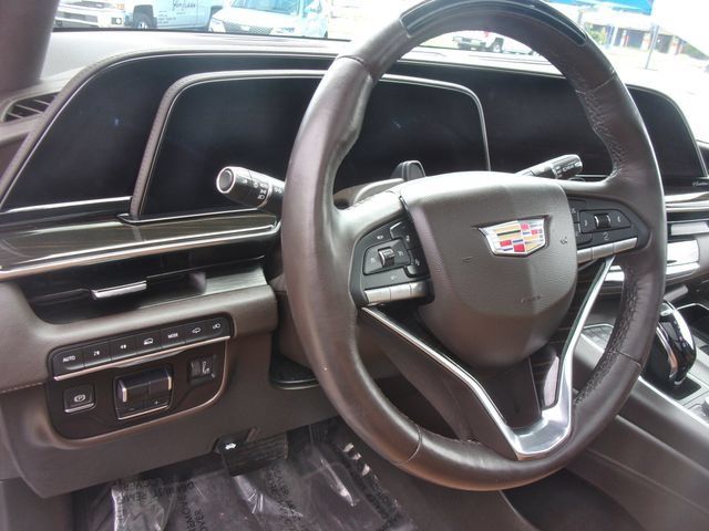 Used 2023 Cadillac Escalade ESV Premium Luxury w/ Performance Package AWD/4WD image 30