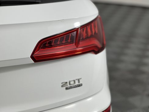 Used 2018 Audi Q5 Premium Plus w/ Premium Plus Package image 12