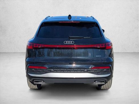 Used 2025 Audi Q5 Premium Plus w/ Premium Plus image 6