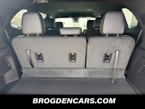 New 2026 GMC Acadia Elevation w/ Elevation Premium Package image 9