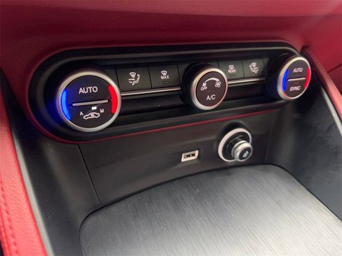 Used 2021 Alfa Romeo Stelvio Sprint w/ Nero Edizione image 65