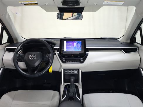 Used 2023 Toyota Corolla Cross L AWD/4WD image 24