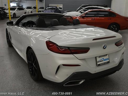 Used 2022 BMW 840i Convertible w/ Driving Assistance Package image 12