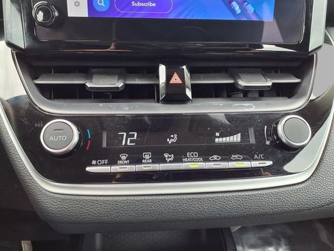 Used 2024 Toyota Corolla LE FWD image 9