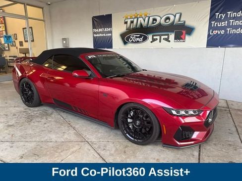 Used 2024 Ford Mustang GT Premium RWD image 3