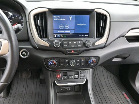 Used 2018 GMC Terrain Denali w/ Advanced Safety Package image 21