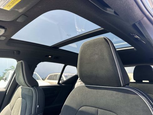 Certified 2023 Volvo XC40 Recharge Ultimate w/ Protection Package Premier image 35