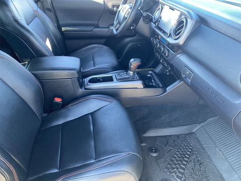 Used 2023 Toyota Tacoma TRD Pro image 12