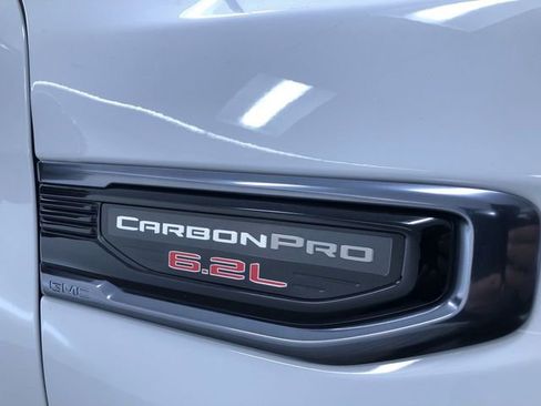 Used 2024 GMC Sierra 1500 AT4 w/ Technology Package AWD/4WD image 10