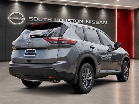 New 2026 Nissan Rogue S FWD image 4