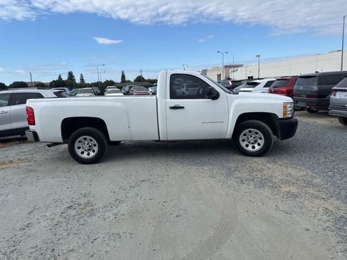 Used 2013 Chevrolet Silverado 1500 W/T RWD image 4