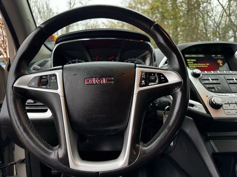 Used 2014 GMC Terrain SLE FWD image 16