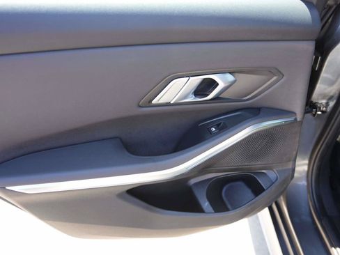 Used 2021 BMW 330e w/ M Sport Package RWD image 9