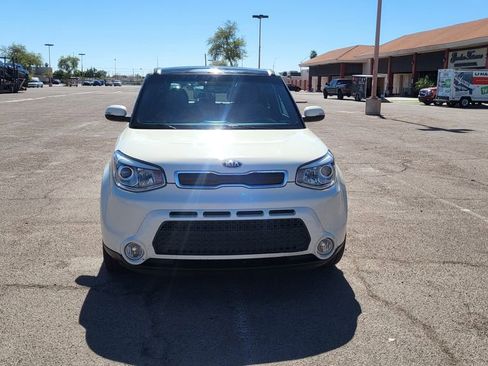 Used 2015 Kia Soul ! w/ Sun & Sound Package image 3