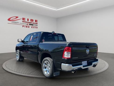 Used 2022 RAM 1500 Big Horn AWD/4WD image 3