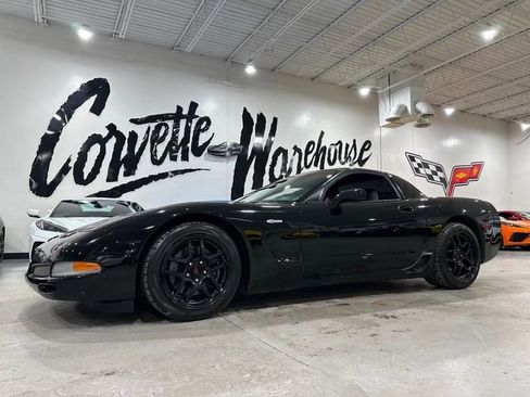 Used 2002 Chevrolet Corvette Z06 w/ Memory Pkg RWD image 24