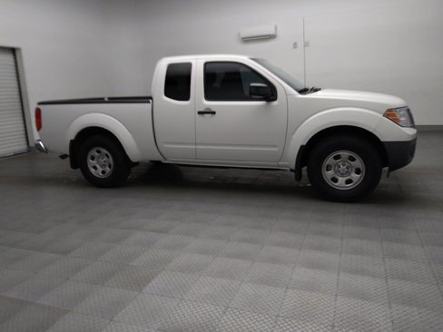 Used 2021 Nissan Frontier S w/ S Utility Package image 11