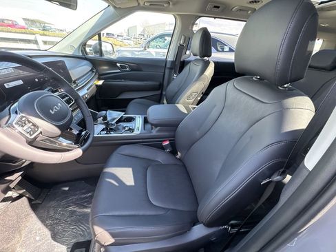 New 2026 Kia Carnival SX image 11