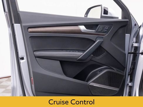 Used 2023 Audi Q5 2.0T Premium Plus w/ Premium Plus Package image 12